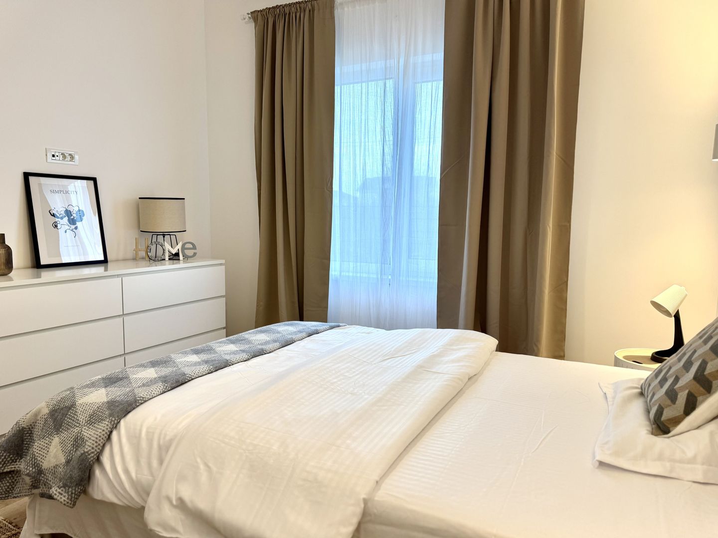 Apartament exclusivist cu grădină — confortul unei case - Mosnița Nouǎ - Poză 15