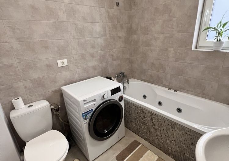 Giroc-Esso | 3 Camere | 2Locuri de parcare | Mobilat si utilat | Gradina proprie - Poză 4