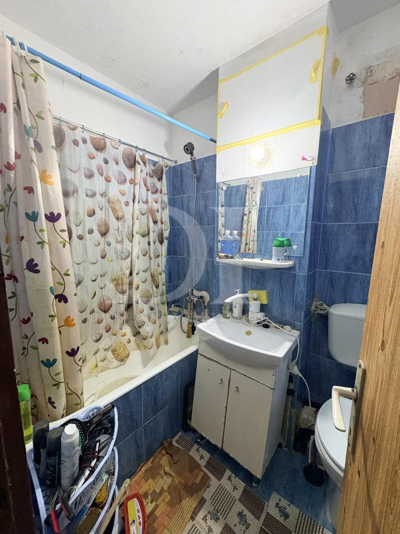 Apartament cu 3 camere -zona Bucium Manastur - Poză 5