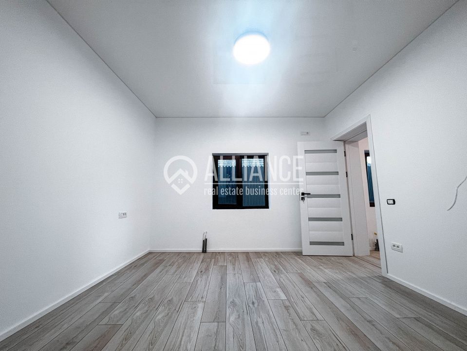 PALAZU MARE(COD 05) Casa Eleganta, 3 Camere, Finisaje Premium - Poză 2