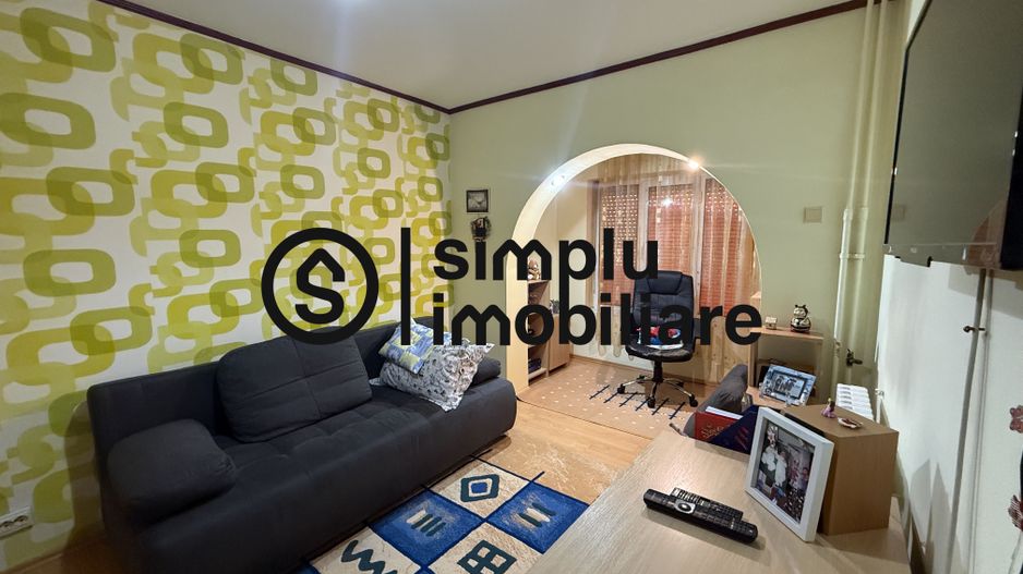 3 decomandate, etaj 2/4, centrala termica, Rovine - 157 000 Euro - Poză 5