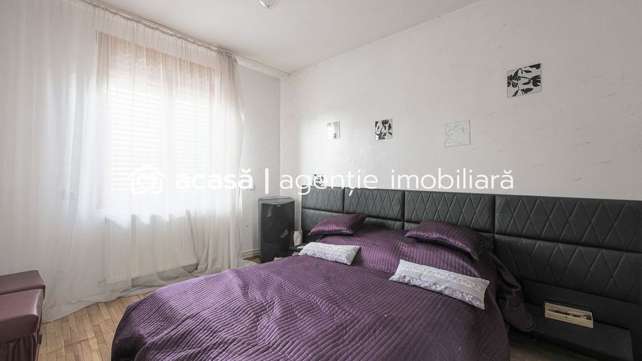 Casă cu teren generos și autorizatie pentru investiție in Parneava - Poză 7