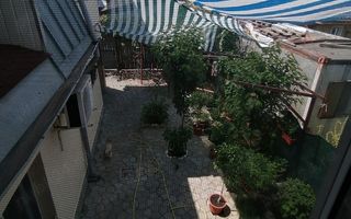 Casă la curte București sector 4 - Poză 9