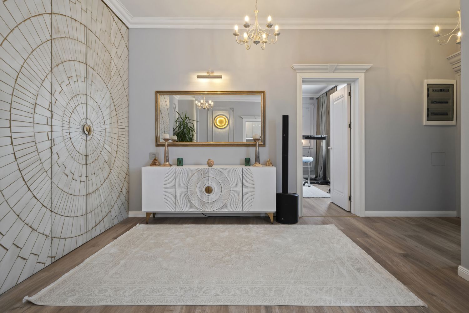 CASA COMPLET RENOVATA || 2 CAMERE|| 2 BAI || CENTRALA PROPRIE - Poză 5
