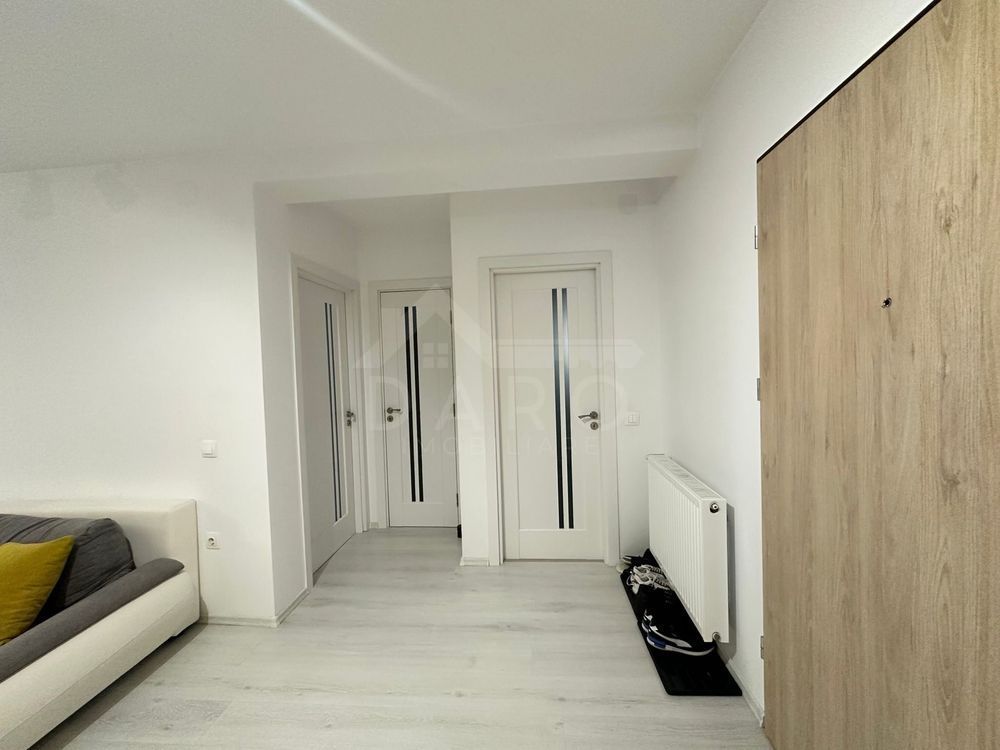Vand Apartament cu 2 camere + un loc de parcare - Poză 8