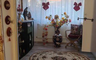 Apartament 3 cam semidecomandat parter Tudor Vladimirescu-100.000 euro - Poză 3