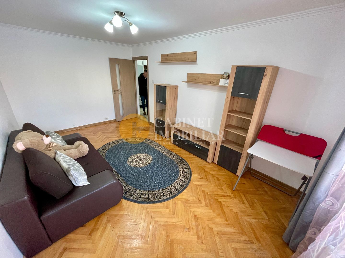 Tatarasi - 2 camere - DECOMANDAT - etaj 1 - bloc 1982 - geam la baie - Poză 1