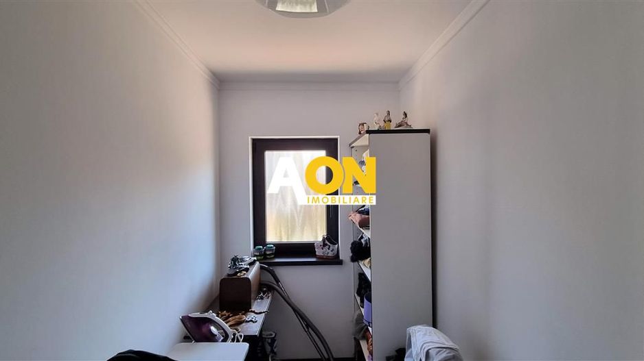 Casa 4 camere finisaje de lux 950 mp teren Com. Ciugud - Poză 11