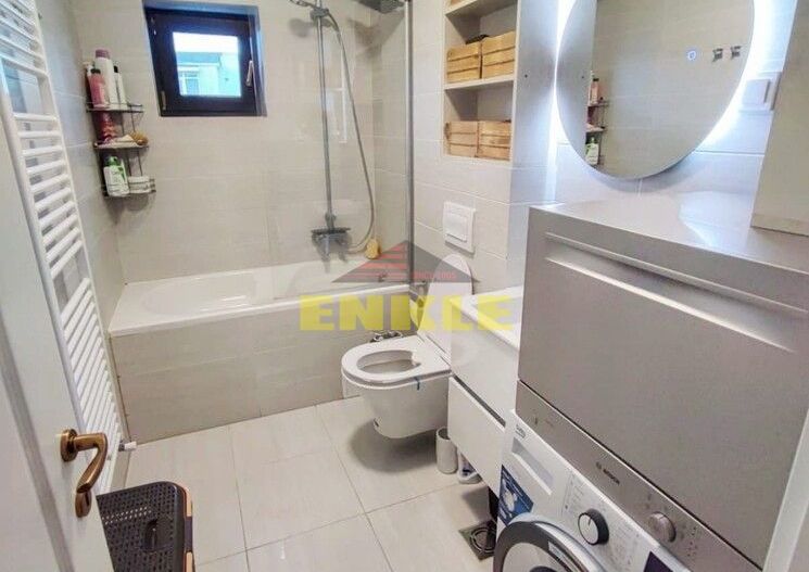 De vânzare apartament cu 2 camere semidecomandat in bloc nou - Poză 4