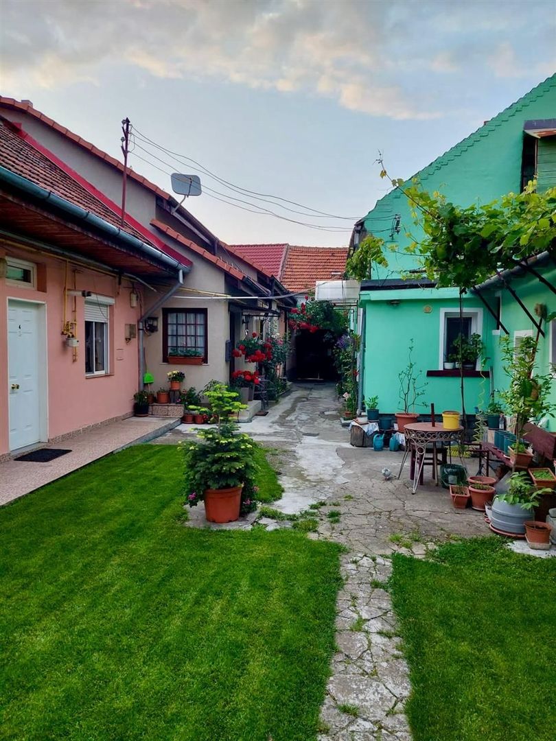 Casa cu 3 camere Ultracentrala - Poză 21