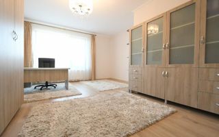 Proprietate premium cu teren de 2.000 mp | Casă 412 mp utili - Poză 8
