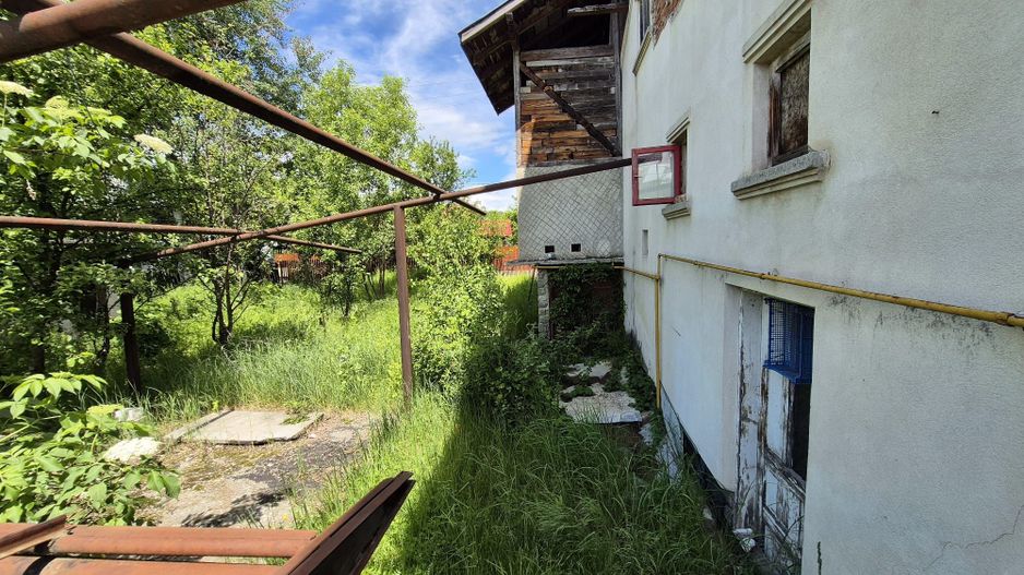 Spatiu comercial+Locuinta 664 mp construiti+anexa 16 mp si teren 845mp - Poză 37