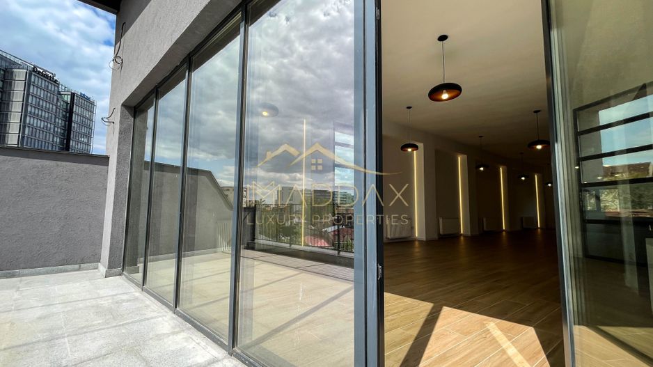 Spatiu comercial S+P+2E+M ***Prima Inchiriere*** - Poză 8