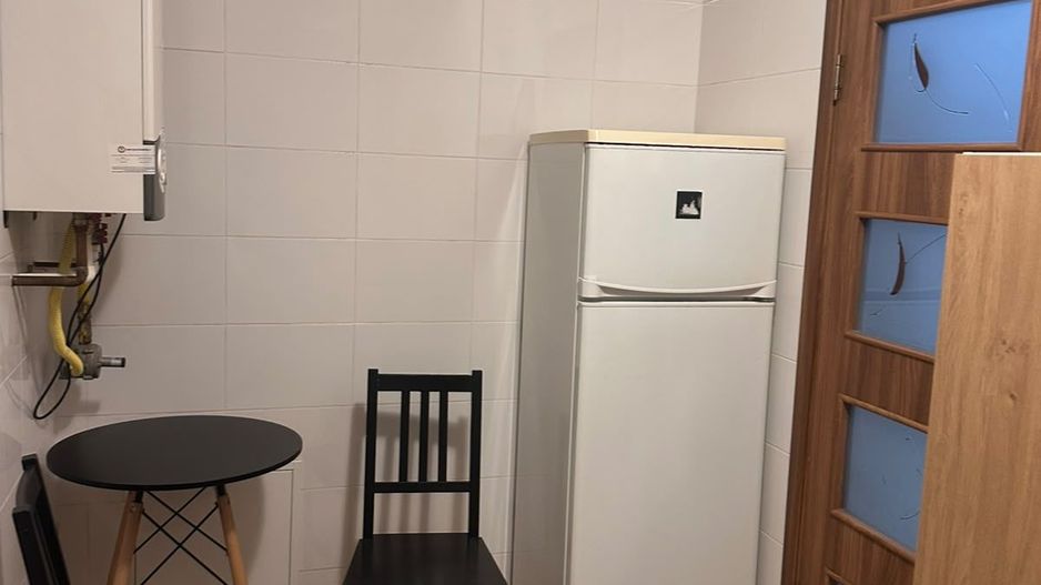 GARSONIERA - PET-FRIENDLY, CENTRALA PROPRIE, METROU 10 MINUTE - Poză 5