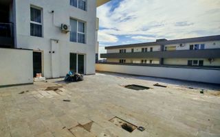 Apartament 2 camere decomandat,TERASA  130 mp, Vedere SUPERBA,PARCARE - Poză 6