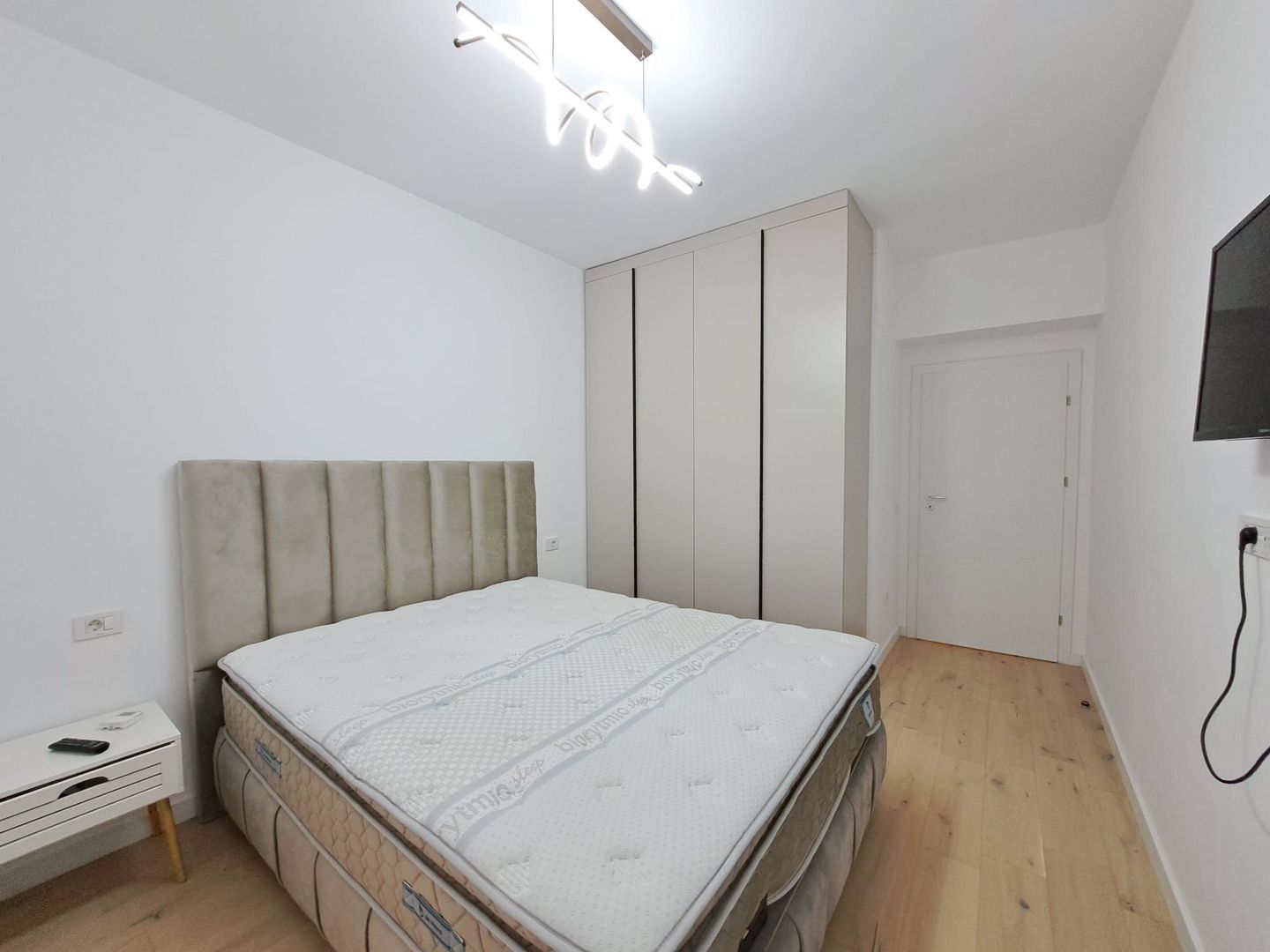 AP. 2 CAMERE - FIRST ESTATE, PET-FRIENDLY, POMPA DE CALDURA - Poză 5