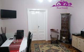 Casa si curte zona centrala - Poză 6