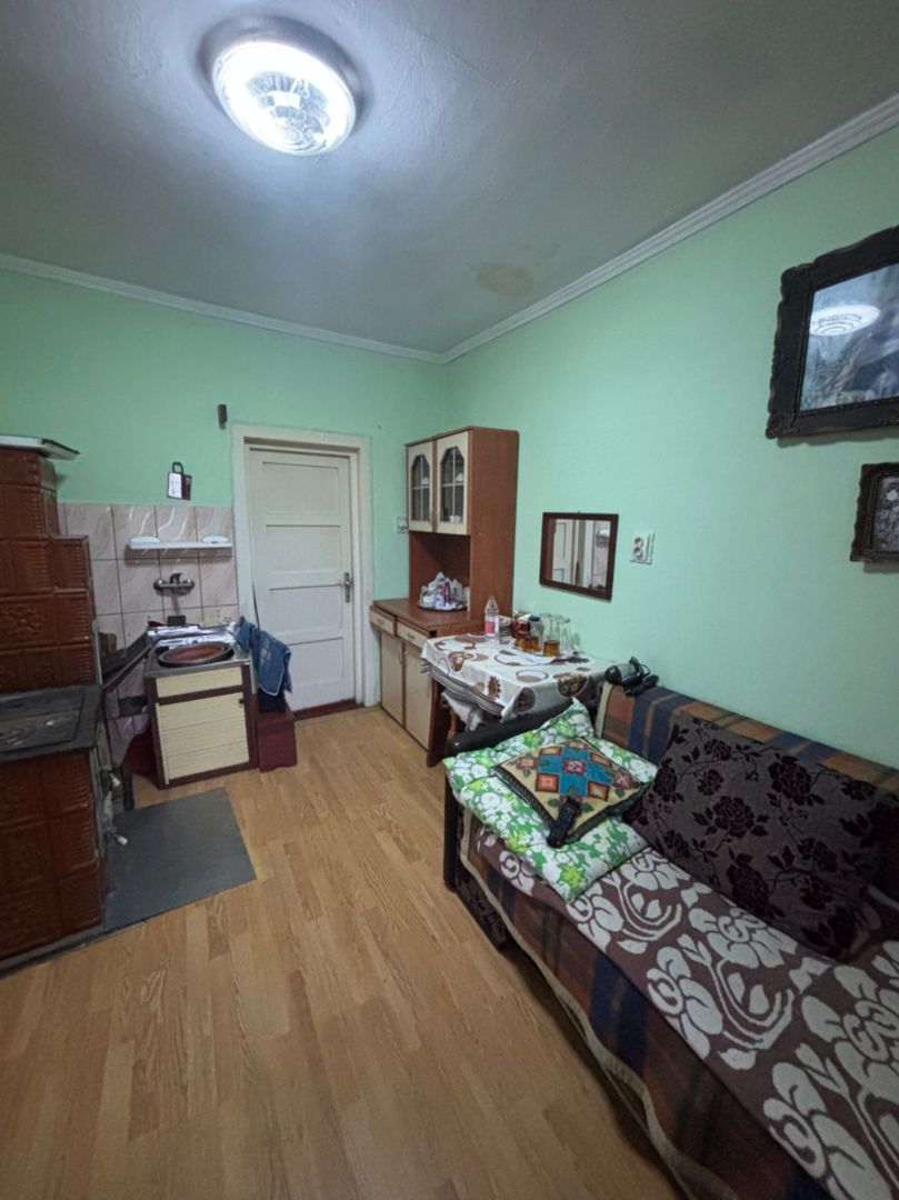 Casa de Vanzare in zona Suseni, in Cugir - Poză 8