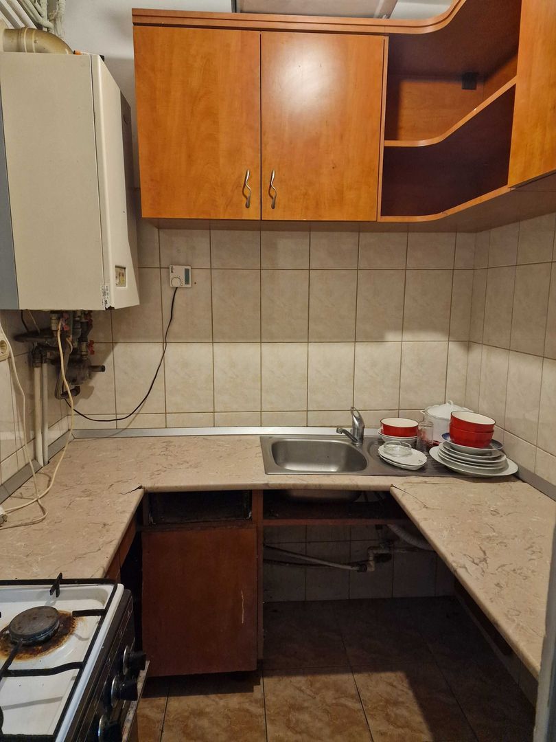 BRASADAS vinde garsoniera 21mp la etajul 4/4 pe Bd Closca. - Poză 6