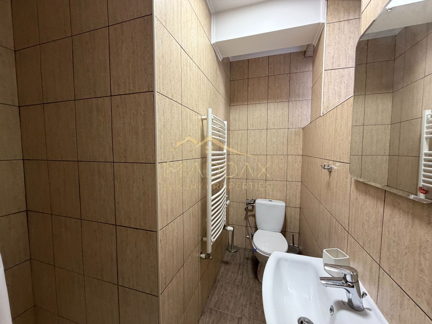 Apartament de inchiriat /4 camere in vila *153mp* +parcare / Dorobanti Capitale - Poză 26
