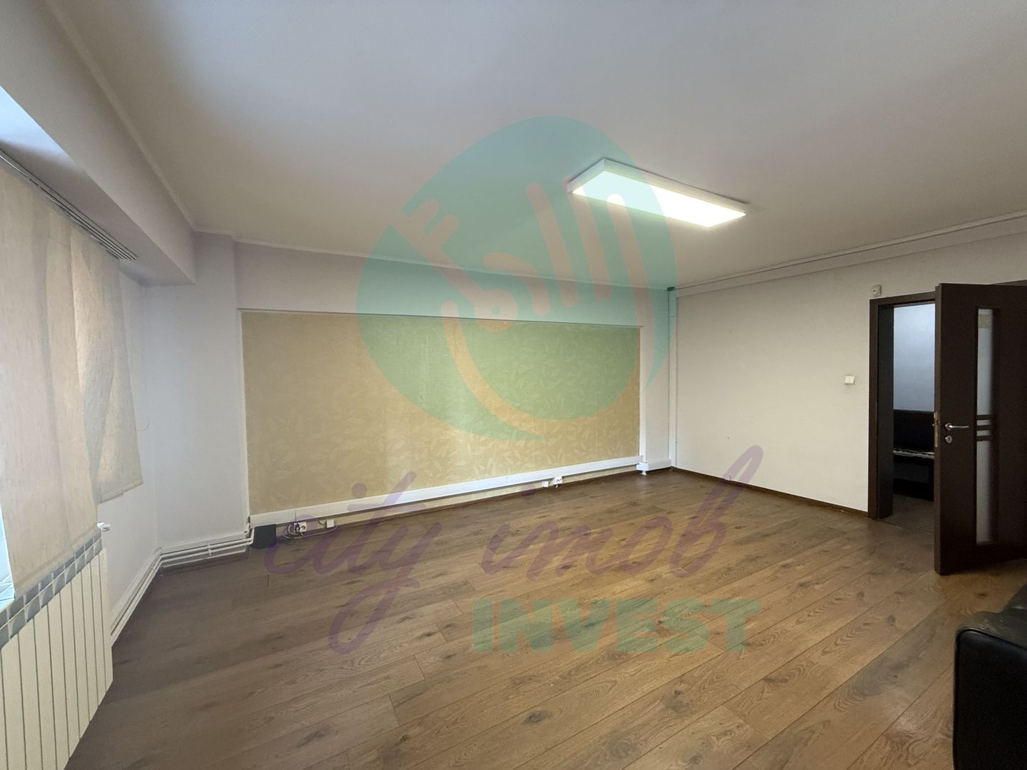 Apartament UNIC pe Calea Calarasilor - Poză 3