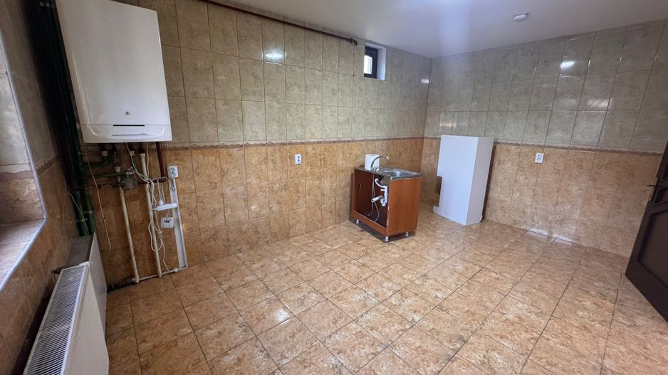Casa de inchiriat Timpuri Noi 204 m - Poză 5