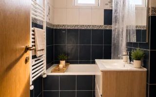 Deschizi geamul și vezi Brașovul 2 camere renovat zona Tractorul - Poză 8