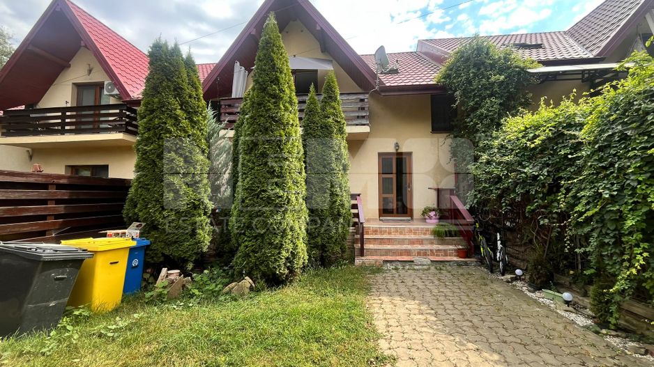 Duplex de Vanzare I Zona Piscina Titanic  /Suceava I 115.000 Euro - Poză 13