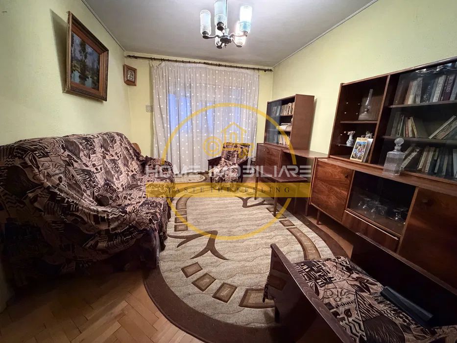 Apartament cu 3 camere/ 64 mp/ zona Tatarasi - Poză 1
