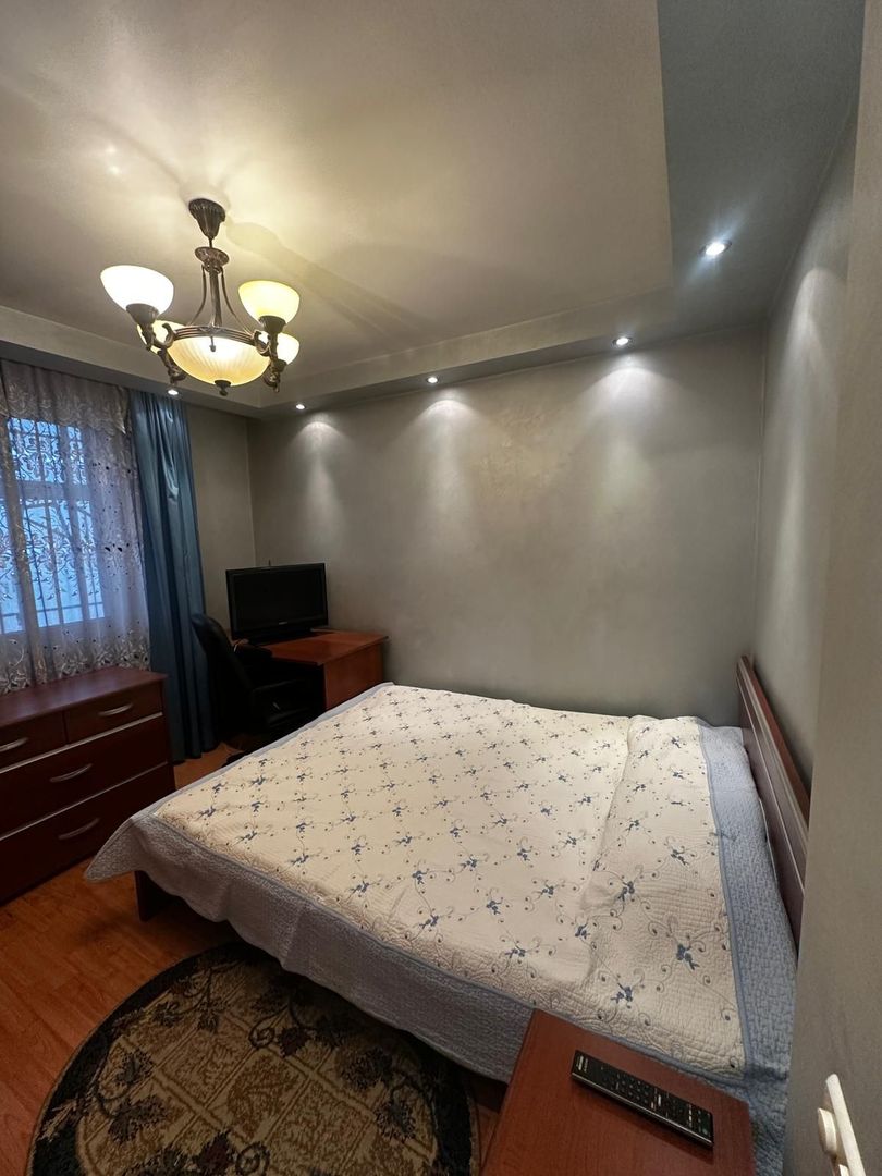 Apartament 3 camere, parcare inclusă, pet friendly, metroul la scara blocului - Poză 4