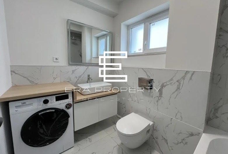 Penthouse de vânzare în Sibiu – 2 camere, mobilat complet, zona Industriala Vest - Poză 6