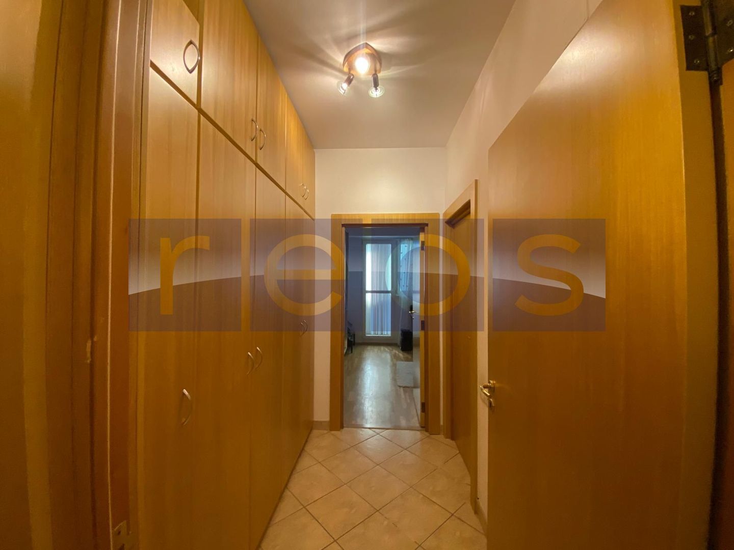 VANZARE 4 CAMERE DECOMANDAT- FLOREASCA - 2 locuri de parcare - Poză 8