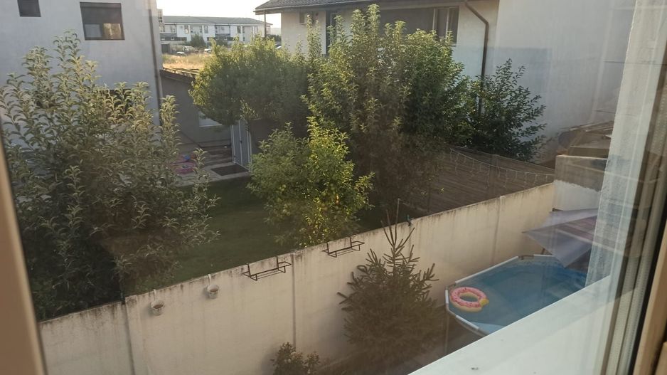 vila4cam2bai-curte-parcare-loc joaca-acces controlat-strOrizontului - Poză 66