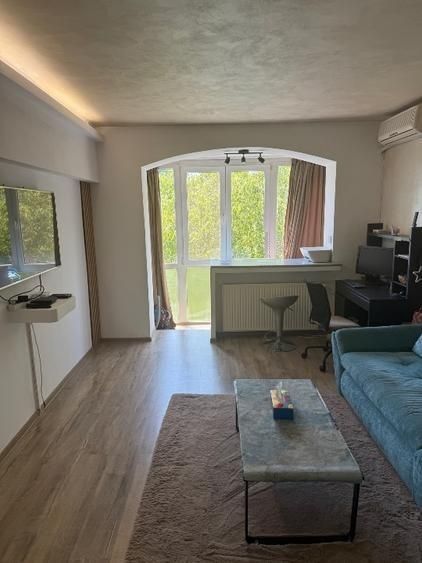 Apartament 2 camere, cu vedere la Parcul Tineretului.  La 5 min de metrou. - Poză 1
