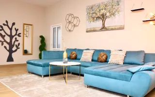 Apartament 4 camere de închiriat | Cisnădie, Central | Curte - Poză 12