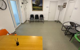 100mp utili; 5 încăperi, pentru activități medicale. - Poză 5