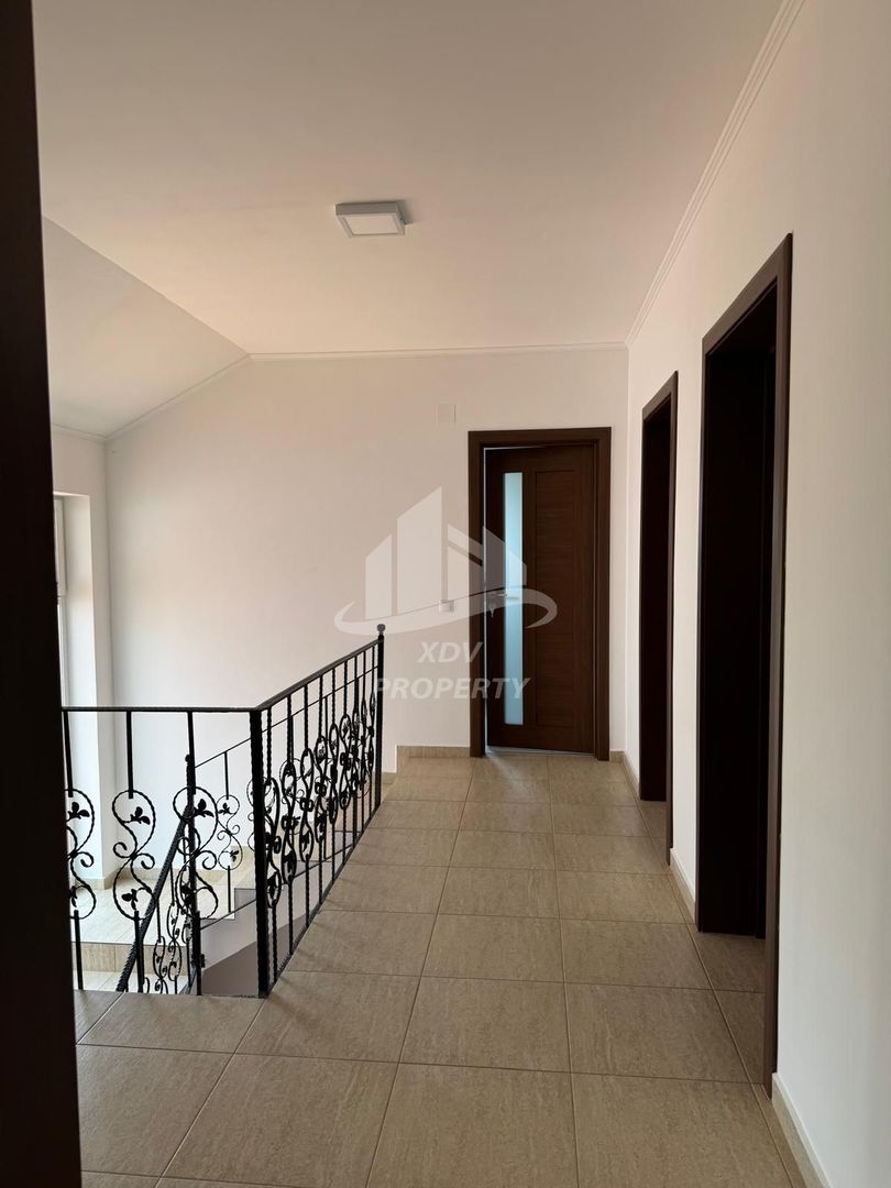 Casa moderna, mobilata complet  Sibiu - Poză 26