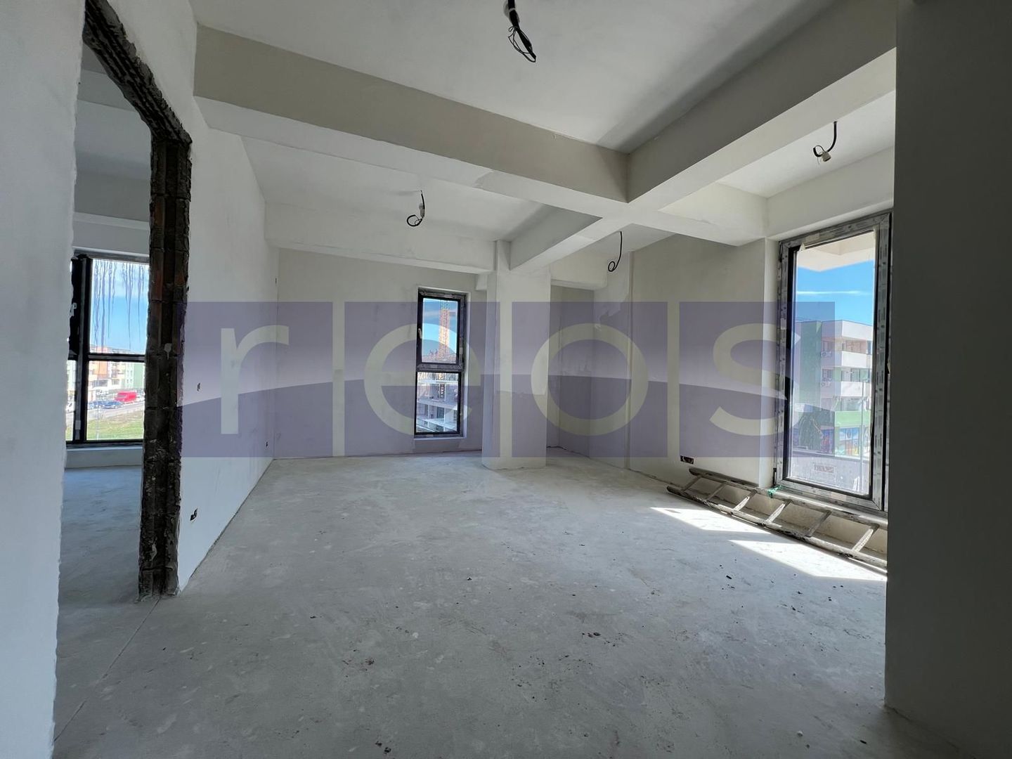 VANZARE 2 CAMERE  | ETAJ 2 | ZONA PALLADY - Poză 1
