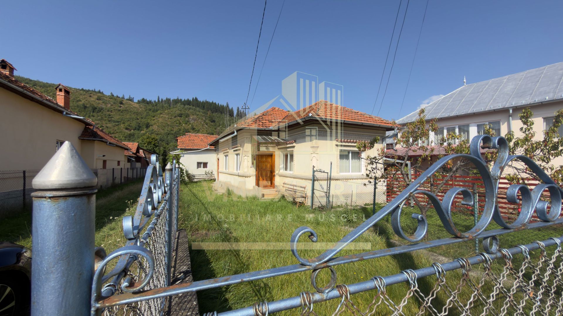 CASĂ 4 CAMERE TEREN 1316 MP LEREȘTI ARGEȘ - Poză 31