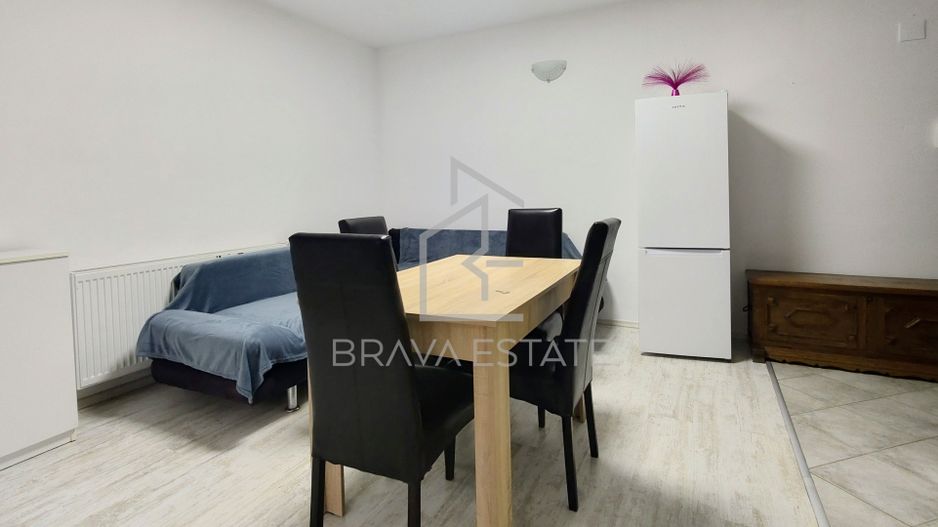 Apartament 2 camere, 40mp, semidecomandat, mobilat, balcon, Stejarului - Poză 2