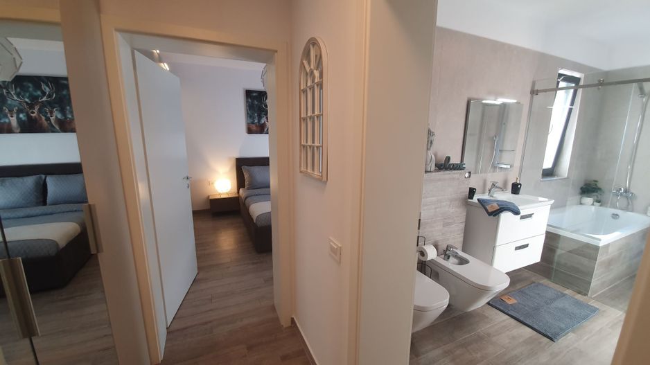 Apartament premium I Terasă generoasă și Parcare I Dumbrăvița - Poză 8