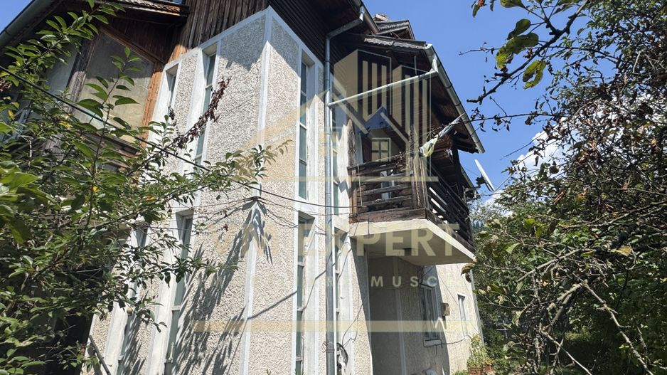 CASA 11 CAMERE TEREN 893 MP LEREȘTI ARGEȘ - Poză 40
