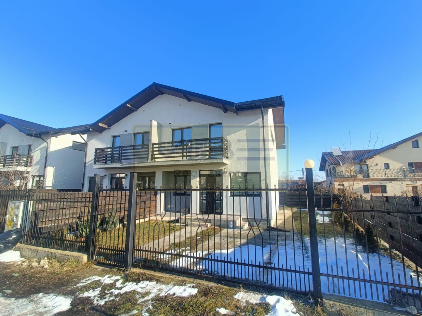 Duplex-4 camere - Mobilat Modern-Valea Adanca - Poză 2
