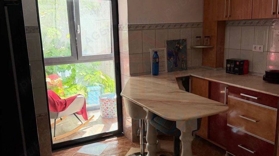 Inchiriere apartament 3 camere, Micro 14, 477 EURO/Luna - Poză 7