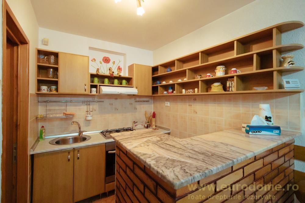 Casa renovata, mobilata si utilata complet - Poză 30