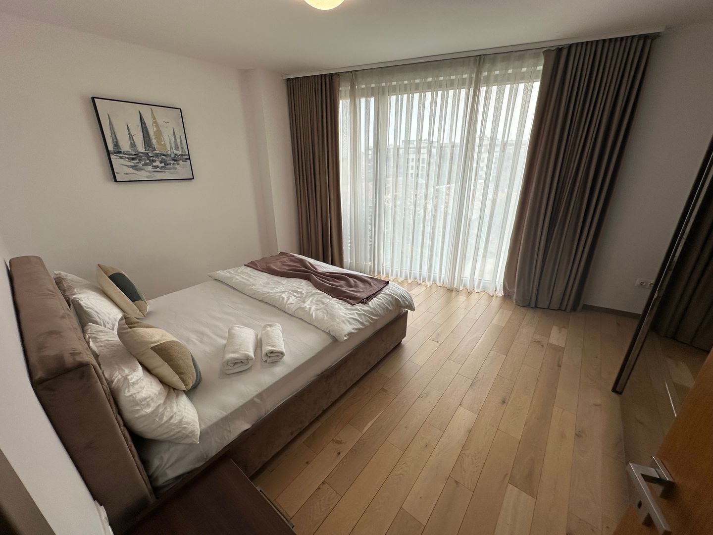 Apartament bloc nou 3 camere - parcare subterana - Poză 22