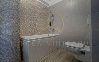 Mamaia - Apartament de 3 camere cu vedere la lac si mare. - Poză 24