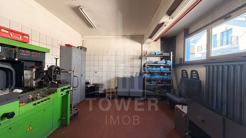 Hala industrială+spații administrative- Str. Tractorului - Poză 16