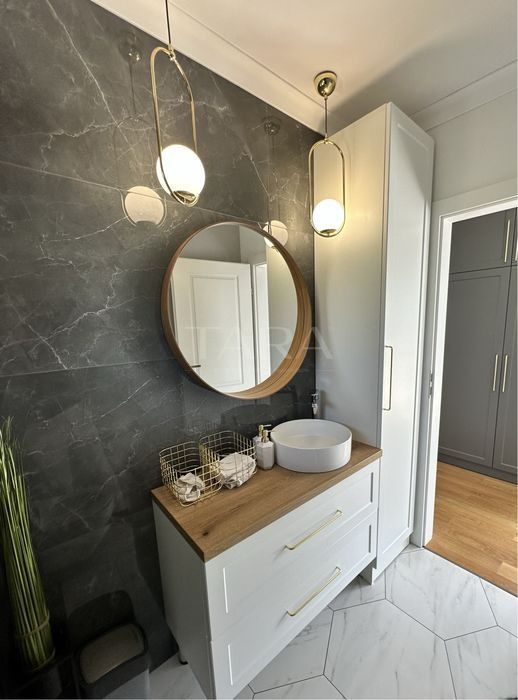 Casa cu 4 camere în cartierul Borhanci - Poză 6