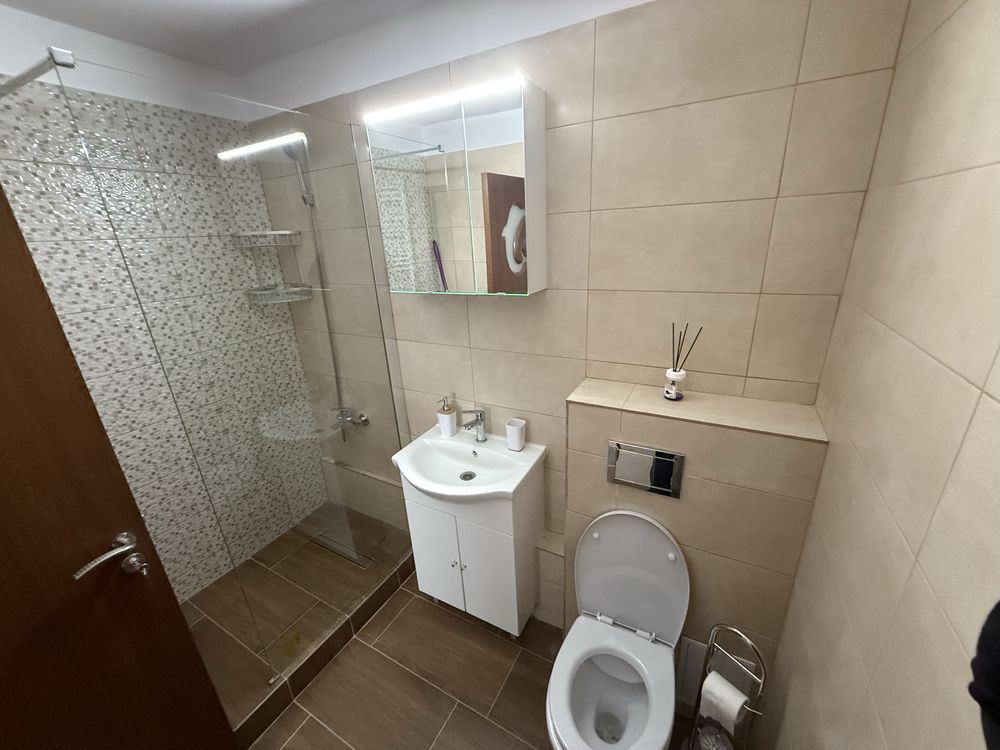 Inchiriere apartament 2 camere - Poză 2